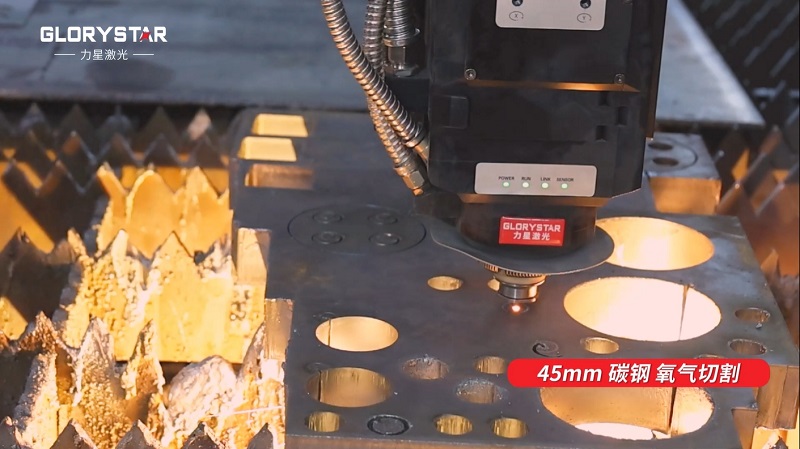 力星6025激光切割機(jī)助力高效生產(chǎn)，金屬板材批量穩(wěn)定切割